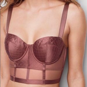 Victoria’s Secret Very Sexy Quilted Balconet Longline Bra Top (32DD)